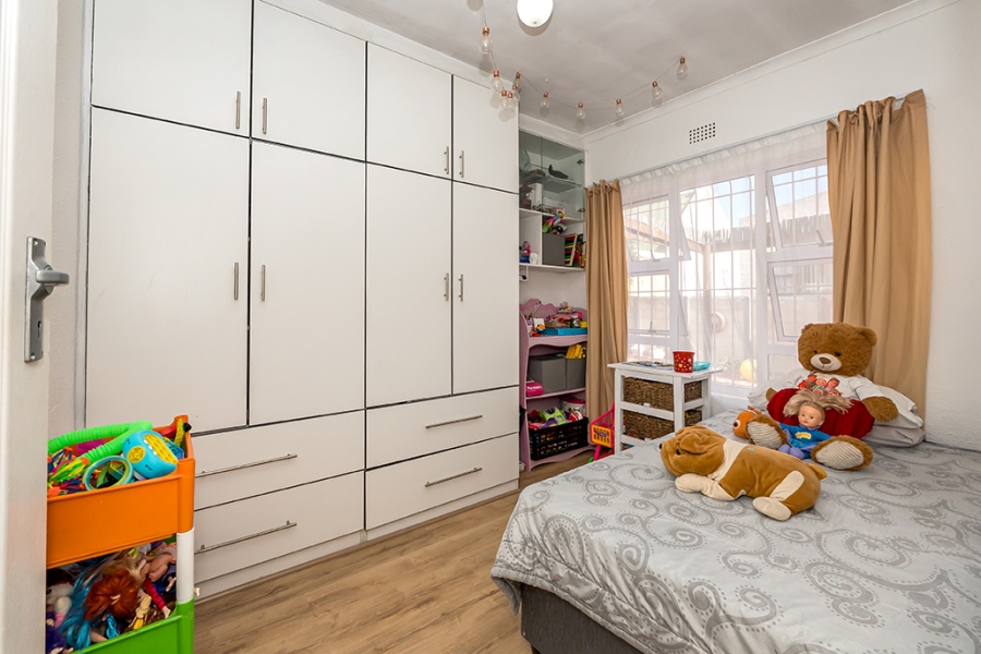 3 Bedroom Property for Sale in Zoo Park Western Cape